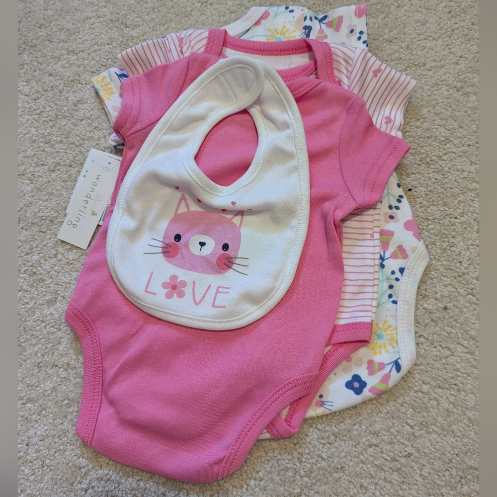 Set of 3 3M onesies with bib